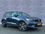 Volvo XC40 1.5 T4 Recharge Inscription Expression | Plug-In Hybride (PHEV) | Trekhaak | Navigatie | Apple Carplay | Android Auto | Achteruitrijcamera | Lichtmetalen Velgen 19 inch | Parkeersensoren | Climate Control | Dealeronderhouden |