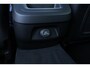 Volvo V60 2.0 T5 Momentum | Navigatie | AppleCarplay/Android Auto | Half lederen bekleding | Stoelverwarming | Semi Electrische Wegklapbare trekhaak | Parkeersensoren achter |