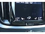 Volvo V60 2.0 T5 Momentum | Navigatie | AppleCarplay/Android Auto | Half lederen bekleding | Stoelverwarming | Semi Electrische Wegklapbare trekhaak | Parkeersensoren achter |