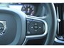 Volvo V60 2.0 T5 Momentum | Navigatie | AppleCarplay/Android Auto | Half lederen bekleding | Stoelverwarming | Semi Electrische Wegklapbare trekhaak | Parkeersensoren achter |