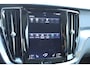 Volvo V60 2.0 T5 Momentum | Navigatie | AppleCarplay/Android Auto | Half lederen bekleding | Stoelverwarming | Semi Electrische Wegklapbare trekhaak | Parkeersensoren achter |