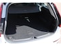 Volvo V60 2.0 T5 Momentum | Navigatie | AppleCarplay/Android Auto | Half lederen bekleding | Stoelverwarming | Semi Electrische Wegklapbare trekhaak | Parkeersensoren achter |