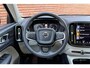 Volvo XC40 T4 Recharge Plus Bright | Trekhaak | Elektrisch Verstelbare Voorstoelen | Parkeercamera | Adaptieve Cruise Control | Verwarmbare Voorstoelen | Apple Carplay/Android Auto | Navigatie