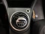 Volkswagen Beetle 1.2 TSI Design met Navigatie, Climat Control, Parkeersensoren voor & achter