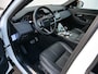 Land Rover Range Rover Evoque 1.5 P300e AWD R-Dynamic SE 309 Pk Automaat Navi / DAB / Apple Carplay / Leer / Trekhaak / Pano-dak