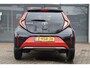 Toyota Aygo X 1.0 VVT-i S-CVT Envy Automaat Bi-tone | Keyless | Camera | 18 in