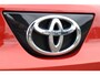 Toyota Aygo X 1.0 VVT-i S-CVT Envy Automaat Bi-tone | Keyless | Camera | 18 in
