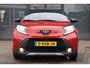 Toyota Aygo X 1.0 VVT-i S-CVT Envy Automaat Bi-tone | Keyless | Camera | 18 in