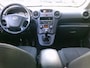 Kia Carens 2.0 CVVT X-ecutive 7-Zits Airco LM-Velgen Stuurbekr