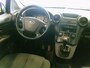 Kia Carens 2.0 CVVT X-ecutive 7-Zits Airco LM-Velgen Stuurbekr