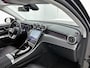 Mercedes-Benz GLC 300 e 4M AMG Plug-In Hybride | Trekhaak | AMG Styling | 20 Inch AMG LM Velgen | Stoelverwarming | Stuurverwarming | Inclusief 24 maanden Mercedes-Benz Certified garantie voor Europa.
