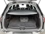 Mercedes-Benz GLC 300 e 4M AMG Plug-In Hybride | Trekhaak | AMG Styling | 20 Inch AMG LM Velgen | Stoelverwarming | Stuurverwarming | Inclusief 24 maanden Mercedes-Benz Certified garantie voor Europa.