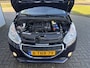 Peugeot 208 1.2 VTi Envy 5-Deurs 82 PK. Zeer goed onderhouden en de auto rijdt ook helemaal nieuw !!!