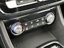 MG MG ZS Luxury 45 kWh | Trekhaak Afneembaar | Pano Dak | Stoelverwarming | Apple Carplay | Camera