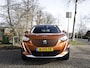 Peugeot e-2008 EV Allure Pack 50 kWh 3-Fase 1e-Eig. & Dealer-Onderh. BOVAG-Garantie. NL-Auto.