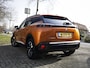 Peugeot e-2008 EV Allure Pack 50 kWh 3-Fase 1e-Eig. & Dealer-Onderh. BOVAG-Garantie. NL-Auto.
