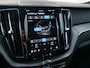 Volvo XC60 2.0 T6 Plug-in hybrid AWD Plus Dark 350 Pk Automaat Navi / Leer / Pano-dak / Apple Carplay / DAB / Stoelverwarming