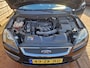 Ford Focus Wagon 1.6-16V Futura Airco, Navigatie