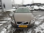Volvo V70 2.0 D4 Summum cilinderkop defect, motor loopt niet