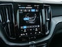 Volvo XC60 2.0 T6 Plug-in hybrid AWD Plus Dark 350 Pk Automaat Navi / Leer / Pano-dak / DAB / Apple Carplay / Harman Kardon