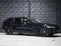 Volvo V60 2.0 T6 Plug-in hybrid AWD Ultra Dark | Pano | H&K | HUD | Trekhaak | Leer |