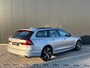 Volvo V90 T6 Plug-in hybrid AWD Ultimate Dark | Panoramadak | Trekhaak | Luchtvering | Bowers & Wilkins | Long Range | Stoel en stuurwielverwarming |