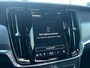 Volvo V90 T6 Plug-in hybrid AWD Ultimate Dark | Panoramadak | Trekhaak | Luchtvering | Bowers & Wilkins | Long Range | Stoel en stuurwielverwarming |