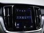 Volvo V60 2.0 T5 Sport (APPLE CARPLAY,NAVI,CAMERA,SPORTSTOELEN,LED,PDC,GETINT,NETTESTAAT)