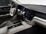 Volvo V60 2.0 T5 Sport (APPLE CARPLAY,NAVI,CAMERA,SPORTSTOELEN,LED,PDC,GETINT,NETTESTAAT)