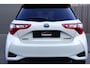 Toyota Yaris 1.5 Hybrid Executive Bi-Tone Plus | Key Less | Camera | CarPlay draadloos | Fabrieksgarantie|