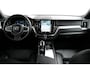 Volvo XC60 2.0 T6 Plug-in hybrid AWD Plus Black Edition | Panoramadak | Trekhaak | Stoelkoeling | Luchtvering | Camera | 21'' | Stoel en stuurwielverwarming | Adaptieve cruise control |