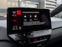 Volkswagen ID.3 First Plus 58 kWh 204 pk | Achteruitrijcamera | Stoel/stuur verwarming | Navigatie |