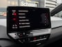 Volkswagen ID.3 First Plus 58 kWh 204 pk | Achteruitrijcamera | Stoel/stuur verwarming | Navigatie |