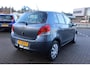 Toyota Yaris 1.3 VVT-i ASPIRATION 5-DEURS AIRCO 6-SPEED AFN-TREKHAAK ALL-SEASON NL-AUTO