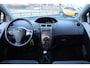 Toyota Yaris 1.3 VVT-i ASPIRATION 5-DEURS AIRCO 6-SPEED AFN-TREKHAAK ALL-SEASON NL-AUTO