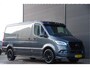Mercedes-Benz Sprinter 319 3.0 CDI V6 L2H1 AUT. LED, 2X SCHUIFDEUR, 3.5T TREKHAAK, MBUX 10'', 360 CAMERA, STOELVERWARMING, VOORRUIT VERWARMING, LEDER STUUR, NL AUTO, NAP