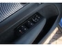 Volvo XC40 Recharge P8 AWD R-Design | Verwarmbare voorstoelen | Verwarmbaar stuurwiel | Elektrische voorstoelen met geheugen | Apple carplay/Android auto | Achteruitrijcamera|