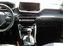Peugeot 2008 ALLURE PACK 1.2-100pk Navigatie | KEYLESS entry | AppleCarplay & Androidauto | Camera & Parkeersensoren achter | Cruise & Climate Control