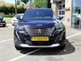Peugeot 2008 ALLURE PACK 1.2-100pk Navigatie | KEYLESS entry | AppleCarplay & Androidauto | Camera & Parkeersensoren achter | Cruise & Climate Control
