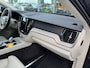 Volvo XC60 2.0  Recharge T6 AWD Inscription - Pan dak - leer - stoel/stuurv