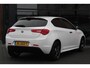 Alfa Romeo Giulietta 1.4 Turbo AUT | Leder | Org. NL | Stoelverwarming