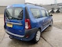Dacia Logan MCV 1.6 Ambiance 7p. 7 Persoons | Airco | All-Season Banden | Dakrailing | Dakdragers | Radio/CD | Trekhaak | NAP | Levering met nieuwe APK Keuring |