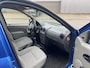 Dacia Logan MCV 1.6 Ambiance 7p. 7 Persoons | Airco | All-Season Banden | Dakrailing | Dakdragers | Radio/CD | Trekhaak | NAP | Levering met nieuwe APK Keuring |