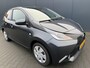 Toyota Aygo 1.0 VVT-i x-play 5 Drs + NAVIGATIE + AIRCO + CAMERA + ELEK RAMEN