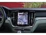 Volvo V60 2.0 T6 Plug-in hybrid AWD Plus Bright | Panoramadak | Stoelventilatie | Memory | Harman/Kardon | Pilot Assist