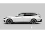 BMW 5-Serie 520i M Sport Pro | Panorama | Bowers & Wilkins | Head-Up | 360° | 21 Inch | Trekhaak | Iconic |