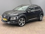 Hyundai Kona 1.6 T-GDI Premium | Head up display | Achteruitrijcamera | Stoelverwarming + stuurwiel verwarming | Krell Audio | Lime Colour Pack | Achteruitrijcamera | Airco (automatisch) | Apple Carplay/Android Auto|telefoonintegratie premium