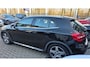 Mercedes-Benz GLA 180 Business Solution AMG