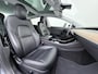 Tesla Model 3 RWD SR plus 325PK SOH 93% LFP Accu Lmv 18" AutoPilot Leder Panoramadak Adaptive-Cruise Camera's Elektr.-Stuur+Stoelen+Spiegels+Geheugen+Easy-Entry+Verwarmde stoelen Park assistent Pdc WIFI Lane-Assist Speed-Assist Navi LED DAB Voorverwarmen interieur via App Keyless One-Pedal-Drive 1e Eigenaar Origineel Nederlandse Auto Fabrieksgarantie op Accu en Motor tot 11-12-2028/160.000km