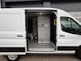 Ford Transit 350 2.0 TDCi 130PK L2H2 / Laadlift / Koeling / NL Auto NAP / Zonnepanelen / Navi / Koelwagen / Laadklep
